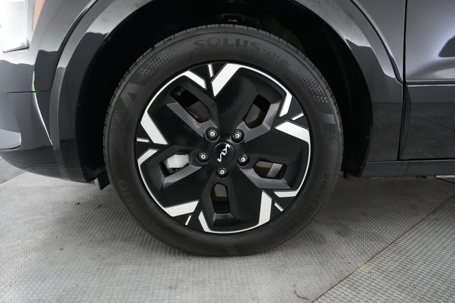 2024 Kia Niro EV — photo 15 of 24