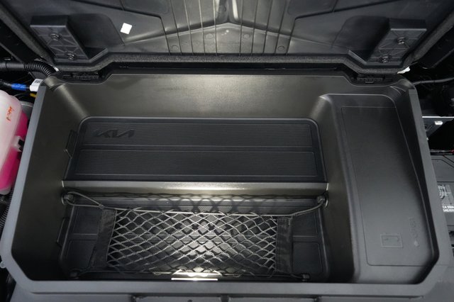 2024 Kia Niro EV — photo 23 of 24