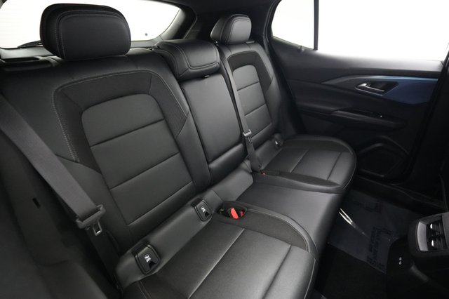 2024 Chevrolet Equinox EV — photo 4 of 22