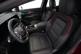 2024 Chevrolet Equinox EV — photo 3 of 27
