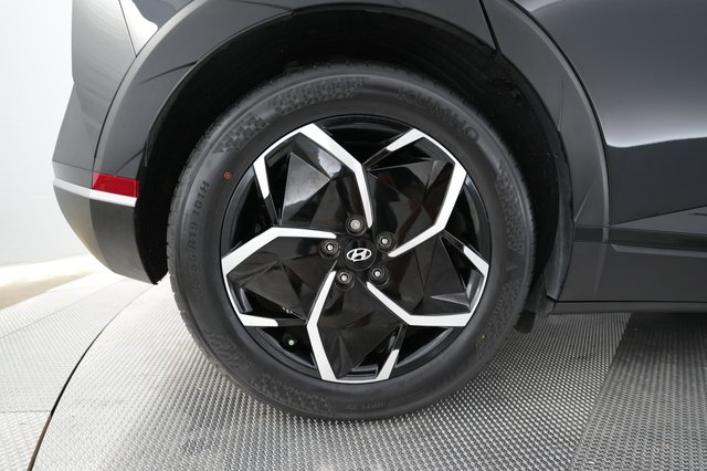 2024 Hyundai IONIQ 5 — photo 16 of 22