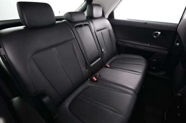2024 Hyundai IONIQ 5 — photo 4 of 24