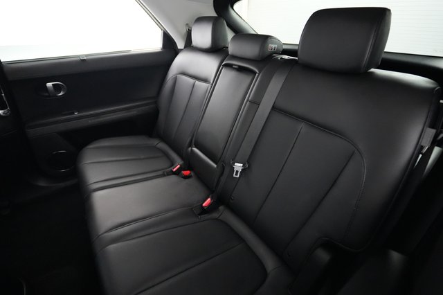 2024 Hyundai IONIQ 5 — photo 19 of 24