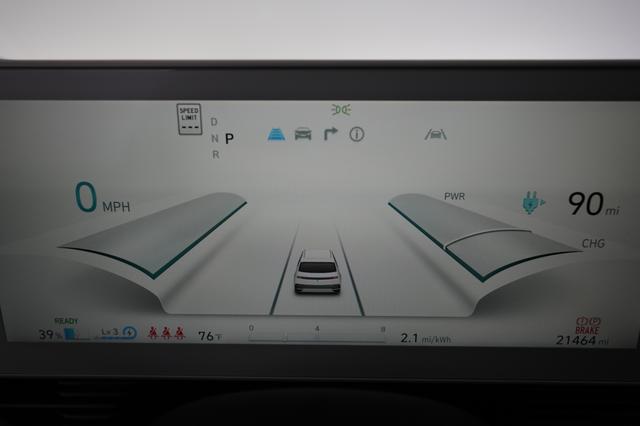 2024 Hyundai IONIQ 5 — photo 5 of 24