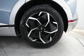 2024 Hyundai IONIQ 5 — photo 7 of 24