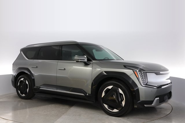 2024 Kia EV9 — photo 11 of 30