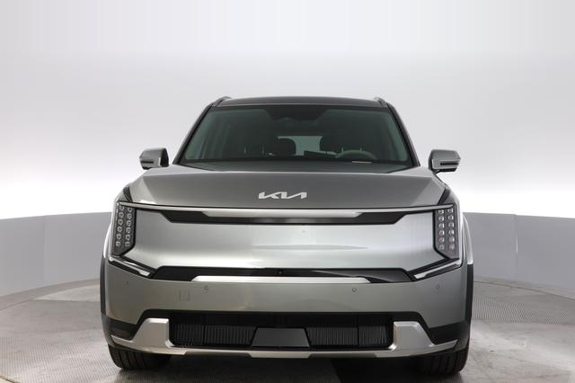 2024 Kia EV9 — photo 9 of 30