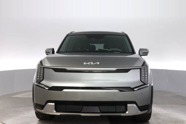 2024 Kia EV9 — photo 9 of 30