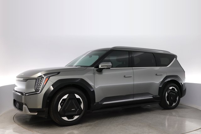 2024 Kia EV9 — photo 14 of 30