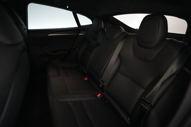 2022 Tesla Model S — photo 19 of 21