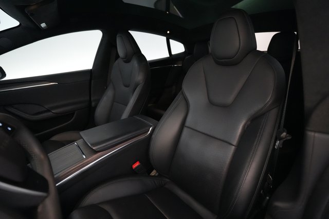 2022 Tesla Model S — photo 3 of 21