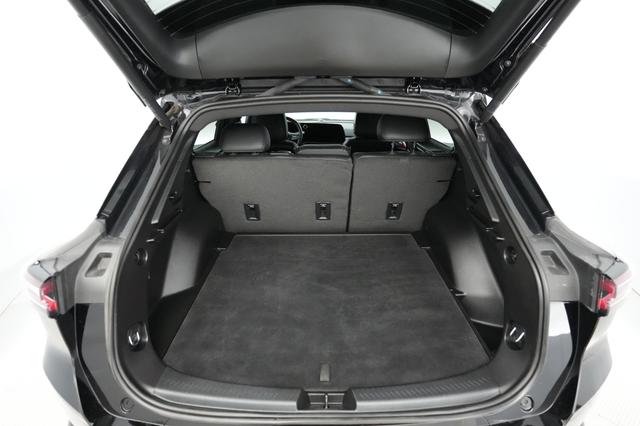 2024 Chevrolet Equinox EV — photo 6 of 19