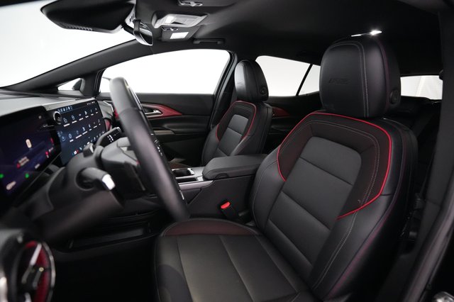 2024 Chevrolet Equinox EV — photo 3 of 19