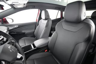 2023 Volkswagen ID.4 — photo 3 of 25