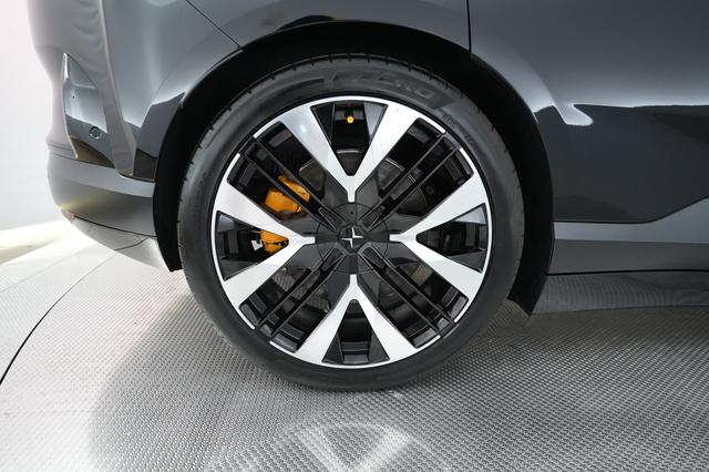 2026 Polestar 4 — photo 7 of 21
