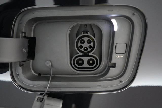 2026 Polestar 4 — photo 8 of 21