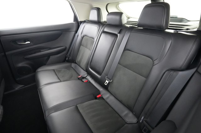 2024 Nissan Ariya — photo 19 of 23