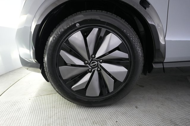 2024 Nissan Ariya — photo 15 of 23