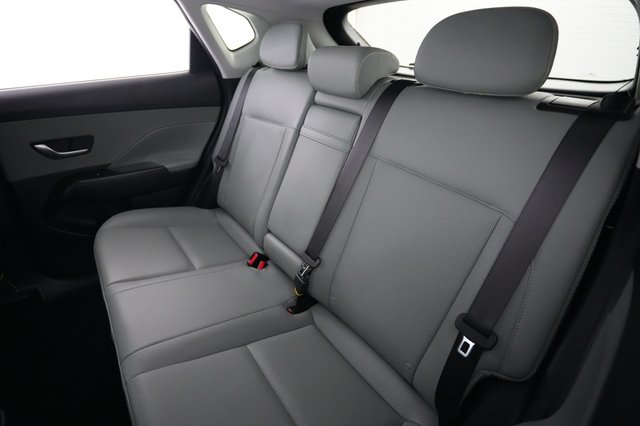 2024 Hyundai Kona Electric — photo 19 of 24