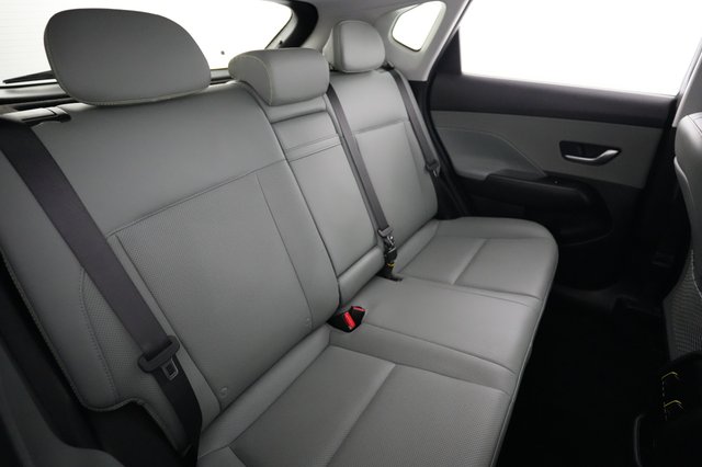 2024 Hyundai Kona Electric — photo 4 of 24