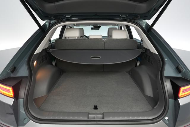 2024 Hyundai IONIQ 5 — photo 6 of 23