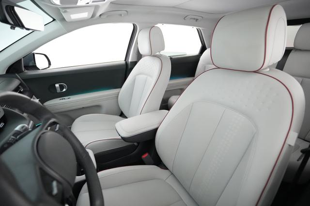 2024 Hyundai IONIQ 5 — photo 3 of 23