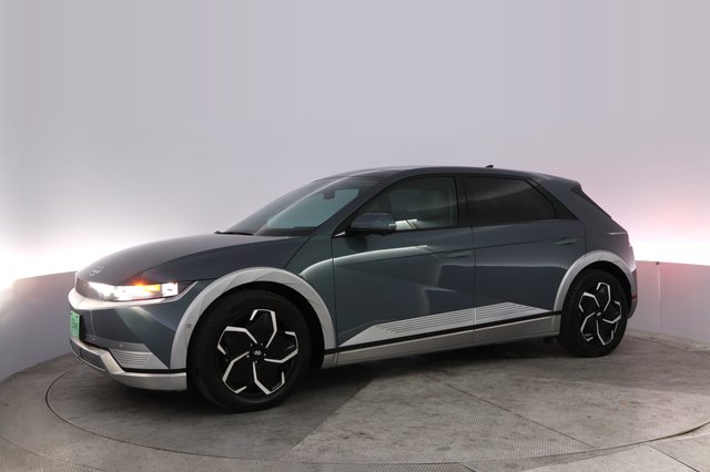 2024 Hyundai IONIQ 5 — photo 14 of 23
