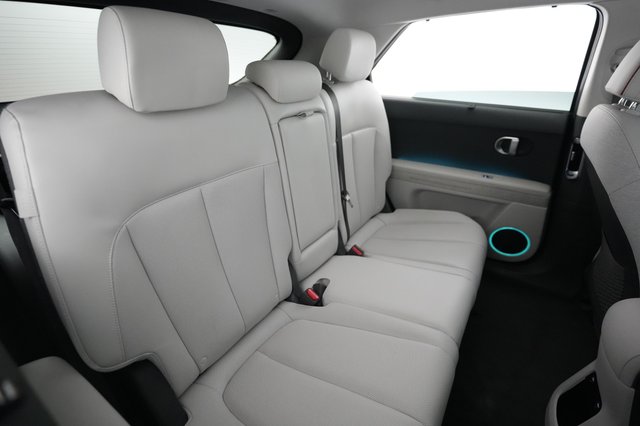 2024 Hyundai IONIQ 5 — photo 4 of 23