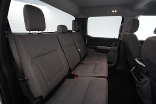 2025 Ford F-150 Lightning — photo 4 of 15