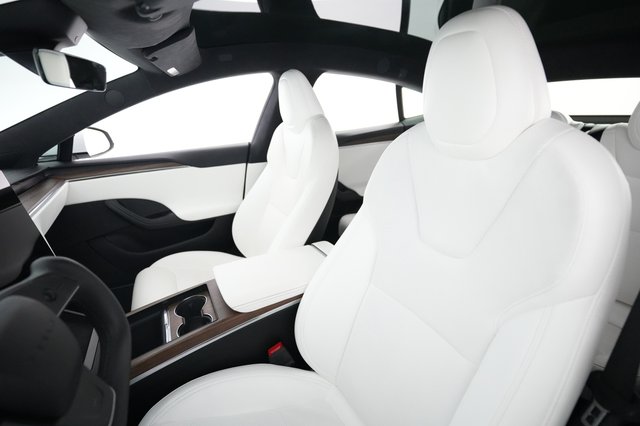 2022 Tesla Model S — photo 3 of 25