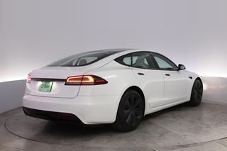 2022 Tesla Model S — photo 2 of 25