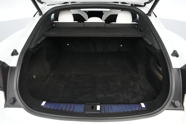 2022 Tesla Model S — photo 6 of 25