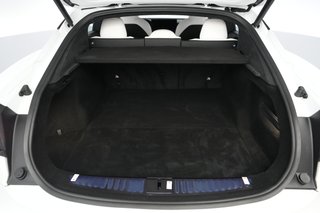 2022 Tesla Model S — photo 6 of 25