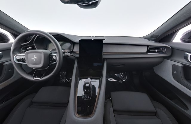 2021 Polestar 2 — photo 17 of 31