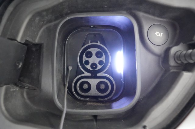 2021 Polestar 2 — photo 25 of 31