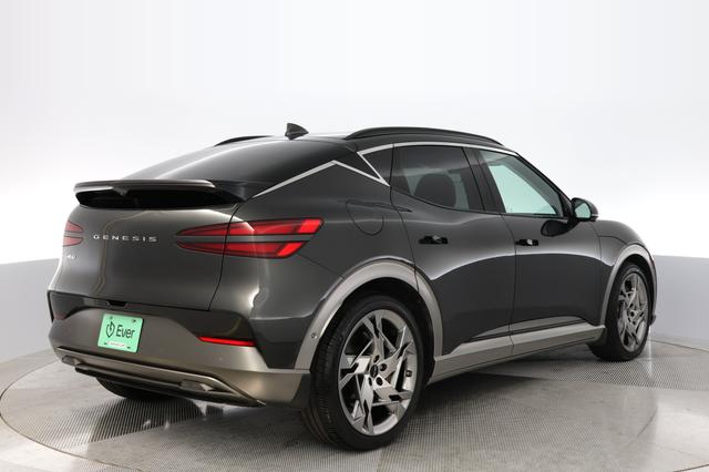 2023 Genesis GV60 — photo 2 of 22