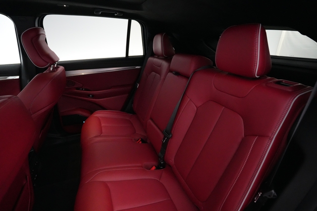 2024 Jeep Wagoneer S