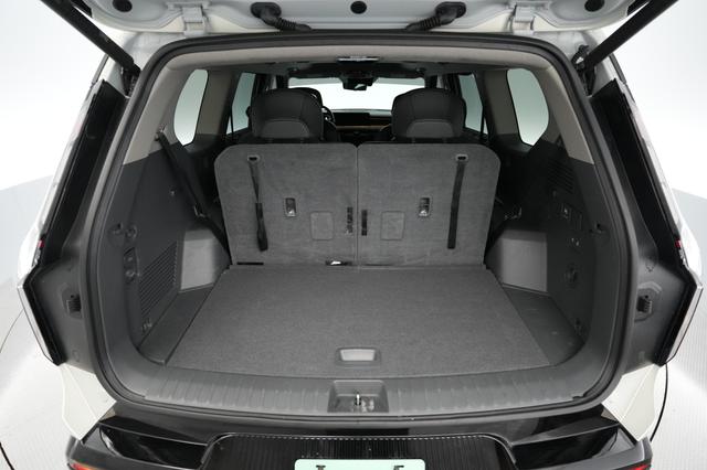 2024 Kia EV9 — photo 6 of 24