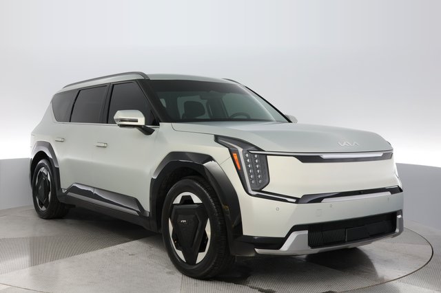 2024 Kia EV9 — photo 9 of 24