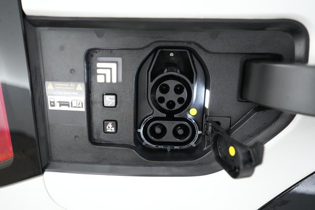 2024 Kia EV9 — photo 8 of 23