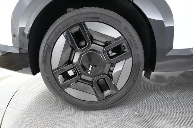 2024 Kia EV9 — photo 7 of 23