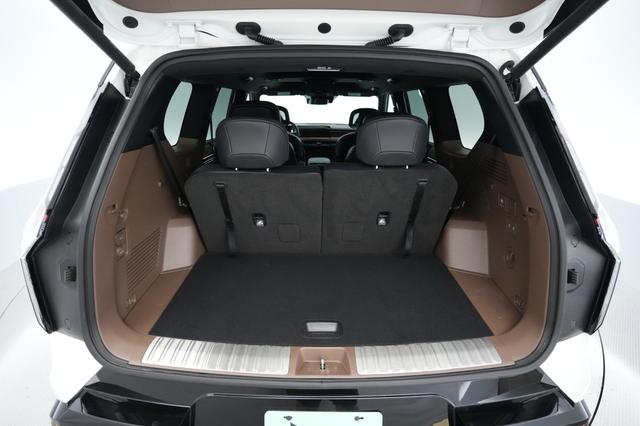 2024 Kia EV9 — photo 6 of 23