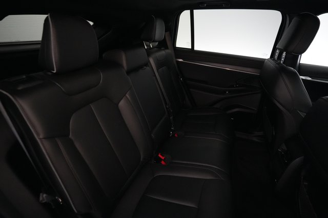 2025 Jeep Wagoneer S — photo 4 of 26