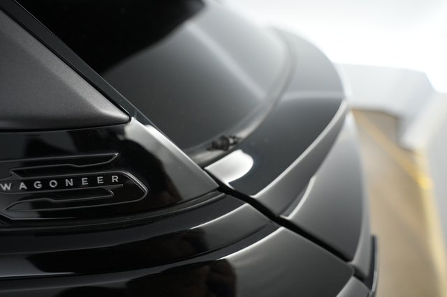 2025 Jeep Wagoneer S — photo 25 of 26