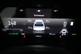 2025 Jeep Wagoneer S — photo 5 of 26