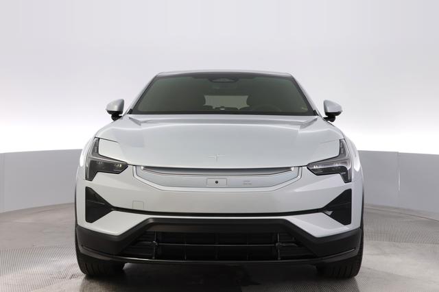 2025 Polestar 3 — photo 9 of 21