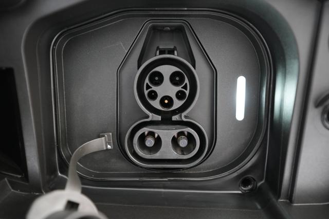 2025 Polestar 3 — photo 8 of 21