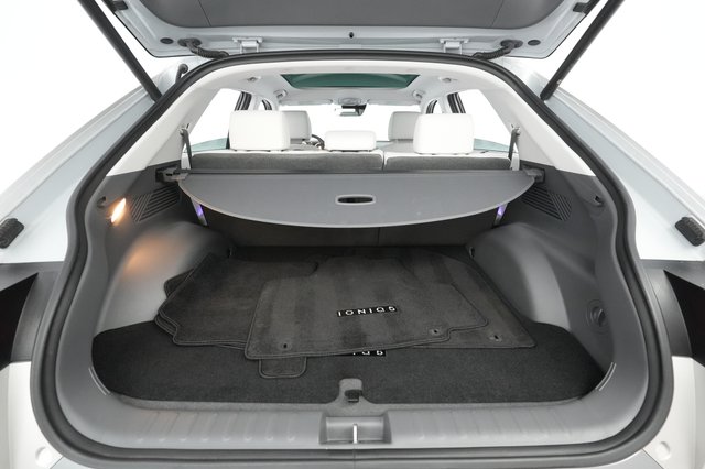 2023 Hyundai IONIQ 5 — photo 20 of 30