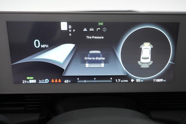 2023 Hyundai IONIQ 5 — photo 4 of 30