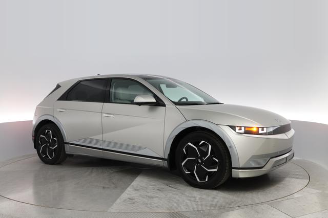 2023 Hyundai IONIQ 5 — photo 7 of 30